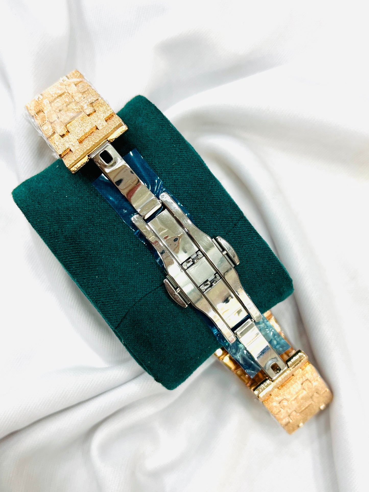 Audemars Piguet Rainbow Article
